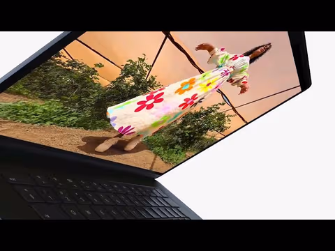 Produktvideo zu MacBook Air 2025 [13", M4 Chip, 16 GB RAM, 512 GB SSD, 10-Core GPU, Silver, MW0X3SM/A] 