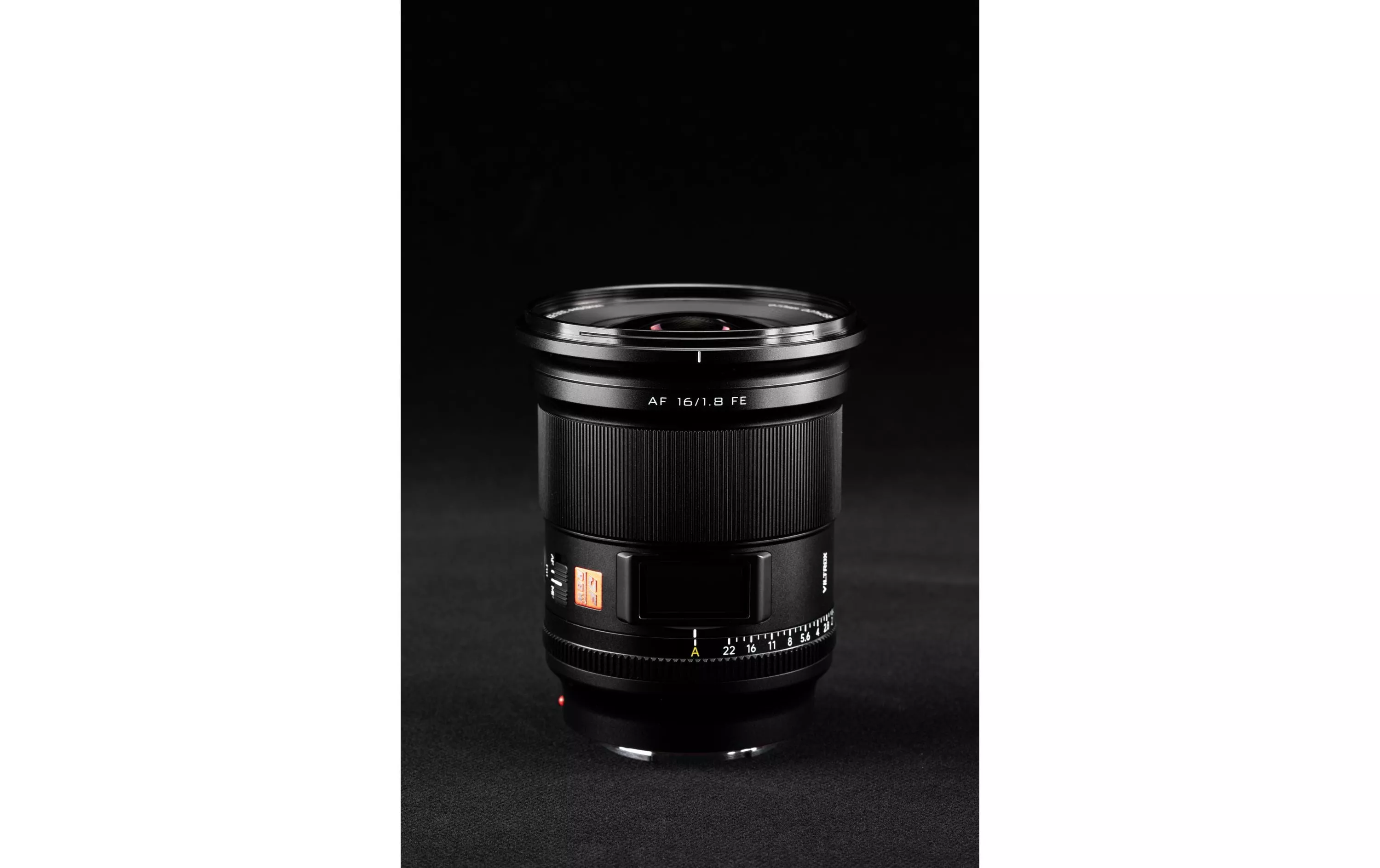 Longueur focale fixe AF 16mm F/1.8 \u2013 Sony E-Mount